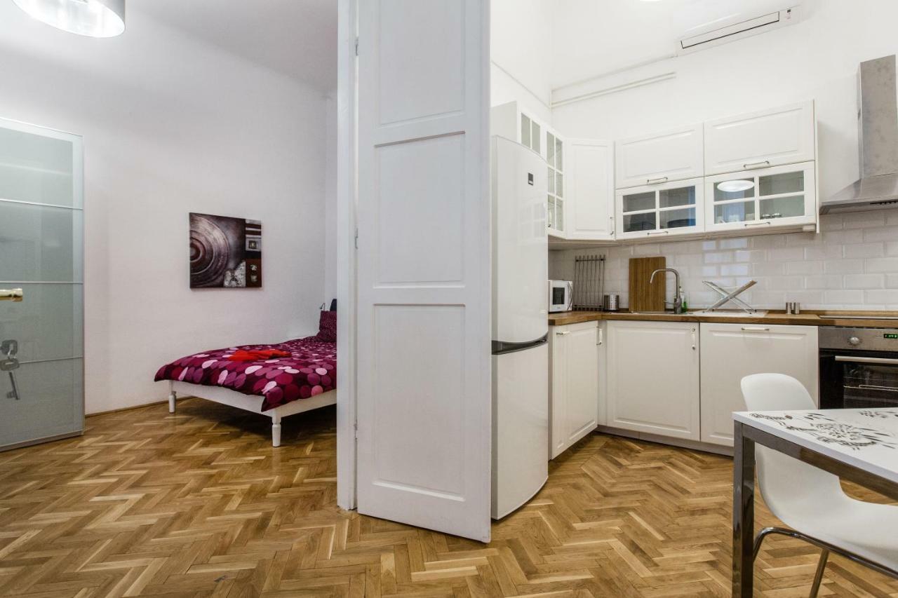 The Rubi Apartment Budapest Exterior foto