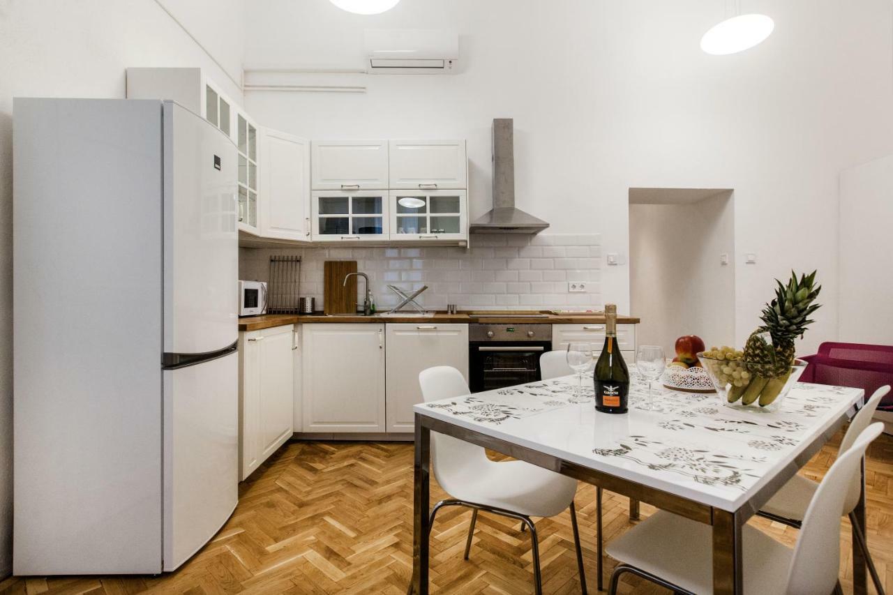 The Rubi Apartment Budapest Exterior foto